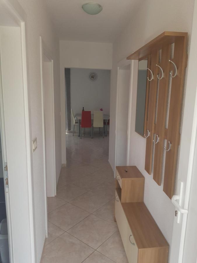 Apartmani Vrdoljak Malinska Exterior photo